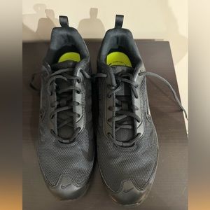 Nike air max AP. Men’s 11.5